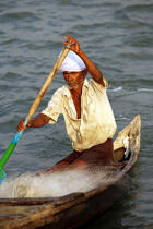 Fisherman in Cochin. © Philip Plisson / Plisson La Trinité / AA12607 - Photo Galleries - Fishermen of the world