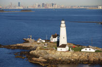 Boston Harbor Light. © Philip Plisson / Plisson La Trinité / AA13530 - Photo Galleries - Lighthouse [Massachusetts]