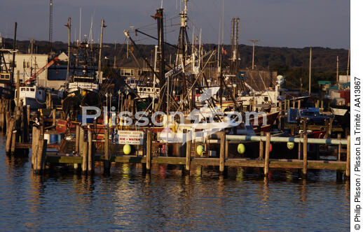 Point Judith Harbour dans l'état du Rhode Island. - © Philip Plisson / Plisson La Trinité / AA13867 - Nos reportages photos - Couleurs d'Automne en Nouvelle Angleterre