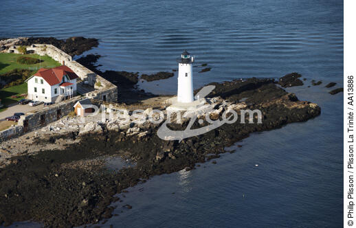 Portsmouth Harbour Light in the state of New Hampshire. - © Philip Plisson / Plisson La Trinité / AA13886 - Photo Galleries - American Lighthouses