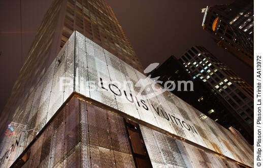 Hong-Kong. - © Philip Plisson / Plisson La Trinité / AA13972 - Nos reportages photos - Immeuble