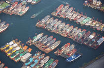 Dans le port d'Aberdeen à Hong Kong. © Philip Plisson / Plisson La Trinité / AA14033 - Nos reportages photos - Hong Kong, ville de contrastes