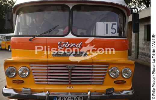 Autocar à Malte. - © Philip Plisson / Plisson La Trinité / AA14154 - Nos reportages photos - Malte