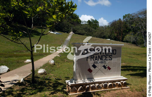 Cimetière français à Panama. - © Philip Plisson / Plisson La Trinité / AA14267 - Nos reportages photos - Panama