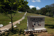 Cimetière français à Panama. © Philip Plisson / Plisson La Trinité / AA14267 - Nos reportages photos - Cimetière