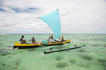 Anakao - Madagascar. © Philip Plisson / Plisson La Trinité / AA14374 - Photo Galleries - Dugout
