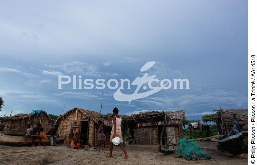 Ifaty - Madagascar. - © Philip Plisson / Plisson La Trinité / AA14518 - Nos reportages photos - Océan