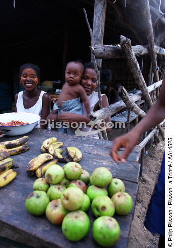 Ifaty - Madagascar. - © Philip Plisson / Plisson La Trinité / AA14525 - Nos reportages photos - Portrait