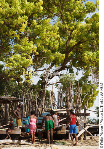 Ifaty - Madagascar. - © Philip Plisson / Plisson La Trinité / AA14642 - Nos reportages photos - Femme