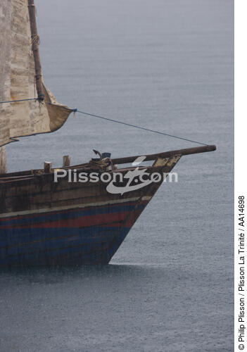L'île de Nosy Be à Madagascar. - © Philip Plisson / Plisson La Trinité / AA14698 - Nos reportages photos - Elément d'un bateau