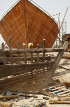 Construction de boutre à Dubaï. © Philip Plisson / Plisson La Trinité / AA14931 - Nos reportages photos - Boutre