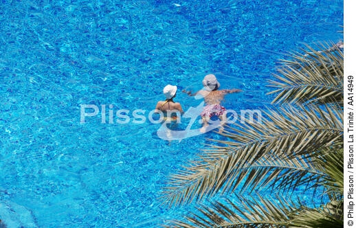 Swimming pool in Dubai. - © Philip Plisson / Plisson La Trinité / AA14949 - Photo Galleries - Dubai