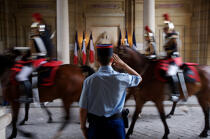Republican guard. Quartier des Célestins © Philip Plisson / Plisson La Trinité / AA15096 - Photo Galleries - L'Elysée