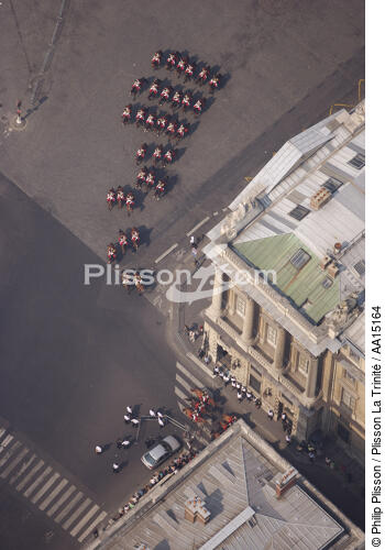 Défile du 14 juillet. - © Philip Plisson / Plisson La Trinité / AA15164 - Nos reportages photos - Ile-de-France
