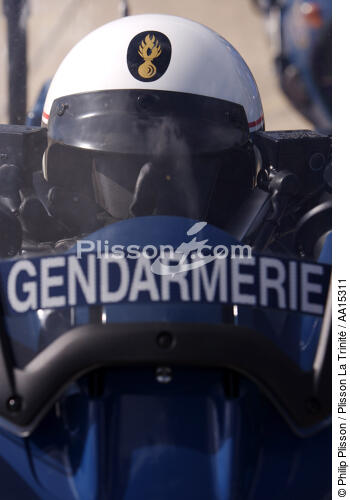 Détail d'uniforme. Escadron motocycliste - © Philip Plisson / Plisson La Trinité / AA15311 - Nos reportages photos - Activité terrestre