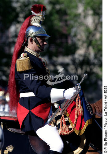 Republican guard. - © Philip Plisson / Plisson La Trinité / AA15353 - Photo Galleries - Républican Guard