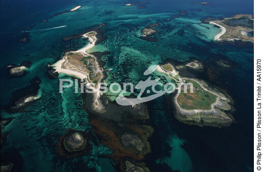 Glenan islands. - © Philip Plisson / Plisson La Trinité / AA15970 - Photo Galleries - Drénec