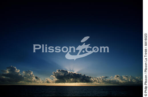 Ciel aux Antilles. - © Philip Plisson / Plisson La Trinité / AA16023 - Nos reportages photos - Nuage