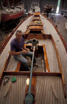 Eric Tabarly on Pen Duick restoration © Philip Plisson / Plisson La Trinité / AA16740 - Photo Galleries - Yachting