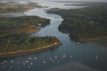 Auray river in the Gulf of Morbihan. © Philip Plisson / Plisson La Trinité / AA16890 - Photo Galleries - Auray [The River of]