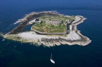 les îles St Marcouf © Philip Plisson / Plisson La Trinité / AA16986 - Nos reportages photos - Fort