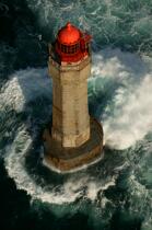 La Jument lighthouse © Philip Plisson / Plisson La Trinité / AA17333 - Photo Galleries - Storm at sea