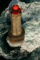 La Jument lighthouse © Philip Plisson / Plisson La Trinité / AA17334 - Photo Galleries - Storm at sea