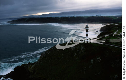 Le phare de San Agustin - © Philip Plisson / Plisson La Trinité / AA17516 - Nos reportages photos - Phare [Asturie]