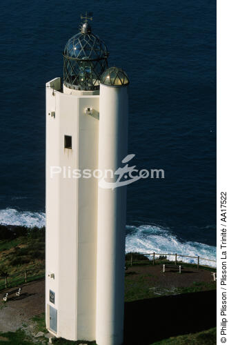 The lighthouse of Gorliz - © Philip Plisson / Plisson La Trinité / AA17522 - Photo Galleries - Basque Country [The]