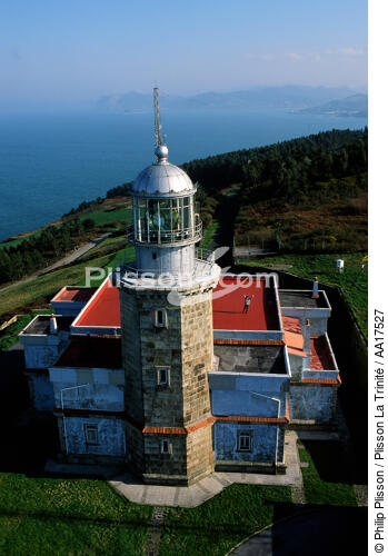 Le phare de Machichaco - © Philip Plisson / Plisson La Trinité / AA17527 - Nos reportages photos - Phare [Pays Basque]