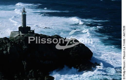 Lighthouse of Nariga, Galicia, Spain - © Philip Plisson / Plisson La Trinité / AA17539 - Photo Galleries - Nariga [lighthouse]