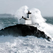 Tevennec lighthouse. © Guillaume Plisson / Plisson La Trinité / AA17746 - Photo Galleries - Storms