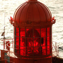 The Jument lighthouse. © Philip Plisson / Plisson La Trinité / AA17758 - Photo Galleries - Lantern