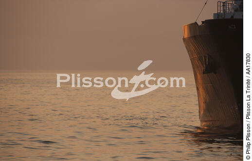 Strait of Gibraltar - © Philip Plisson / Plisson La Trinité / AA17830 - Photo Galleries - Anchor