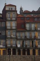 Sur les quais de Porto © Philip Plisson / Plisson La Trinité / AA17867 - Nos reportages photos - Quai