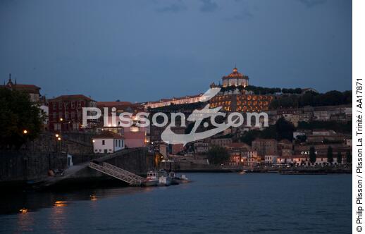 Sur les quais de Porto - © Philip Plisson / Plisson La Trinité / AA17871 - Nos reportages photos - Portugal