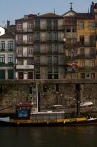 Sur les quais de Porto © Philip Plisson / Plisson La Trinité / AA18021 - Nos reportages photos - Porto (Portugal)