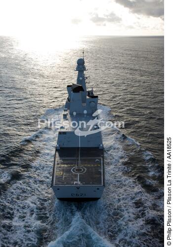 Military frigate, Chevalier Paul. - © Philip Plisson / Plisson La Trinité / AA18525 - Photo Galleries - Chevalier Paul