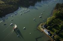 La rivière d'Auray dans le Golfe du Morbihan. © Philip Plisson / Plisson La Trinité / AA18559 - Nos reportages photos - Auray [Rivière d']