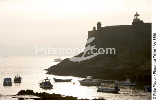 In Coruna harbour - © Philip Plisson / Plisson La Trinité / AA18596 - Photo Galleries - Spanish Lighthouses