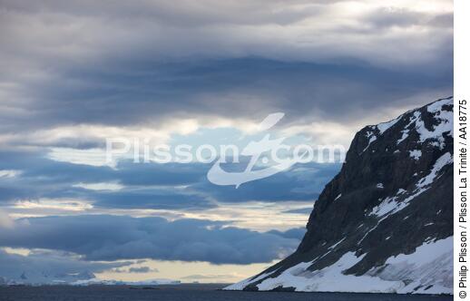 Antarctica. - © Philip Plisson / Plisson La Trinité / AA18775 - Photo Galleries - Glacier