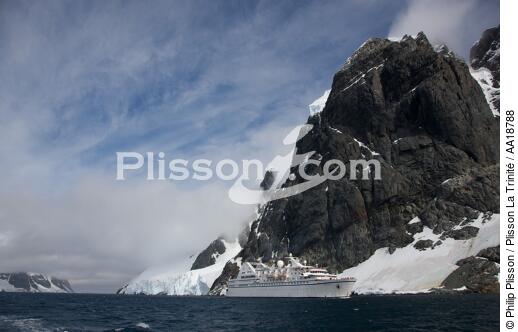 Antarctique. - © Philip Plisson / Plisson La Trinité / AA18788 - Nos reportages photos - La Grande Croisière