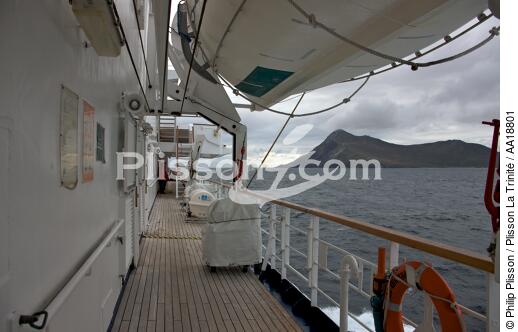 Cap Horn from the Diamand ferry. - © Philip Plisson / Plisson La Trinité / AA18801 - Photo Galleries - Big Cruises