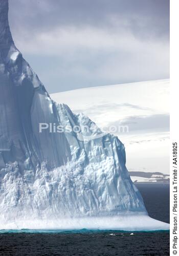 Antarctique. - © Philip Plisson / Plisson La Trinité / AA18925 - Nos reportages photos - Antarctique