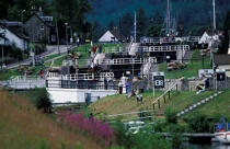 Series of locks on the Caledonian Canal to Fort Augustus © Philip Plisson / Plisson La Trinité / AA19540 - Photo Galleries - Lock