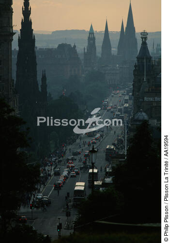 Edinburgh in Scotland - © Philip Plisson / Plisson La Trinité / AA19594 - Photo Galleries - Scotland