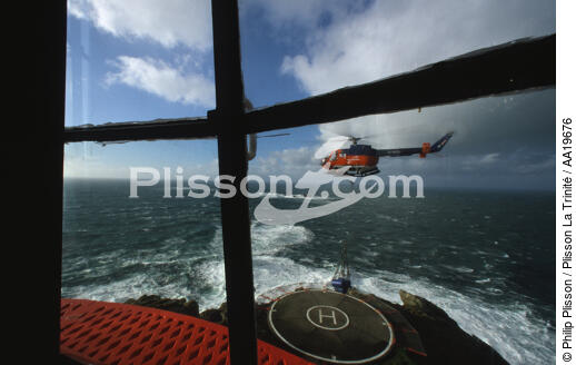 Le phare Black Rock en Irlande - © Philip Plisson / Plisson La Trinité / AA19676 - Nos reportages photos - Transport aérien