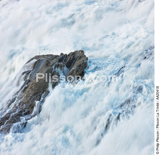 Quiberon, côte sauvage. - © Philip Plisson / Plisson La Trinité / AA20418 - Nos reportages photos - Format carré