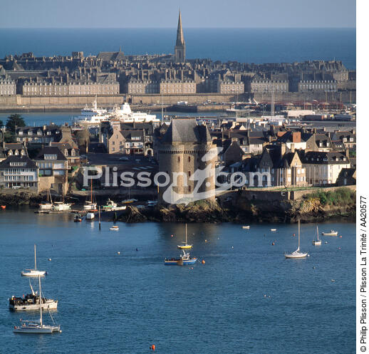 Saint-Malo - © Philip Plisson / Plisson La Trinité / AA20577 - Nos reportages photos - Tour Solidor [la]