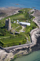 Le fort de la Hougue. © Philip Plisson / Plisson La Trinité / AA20608 - Nos reportages photos - Manche [La]
